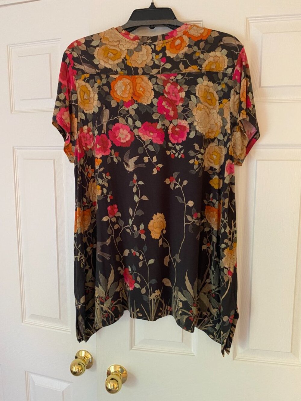 Johnny Was Cap-Sleeve rayon tunic - Picture 3 of 3